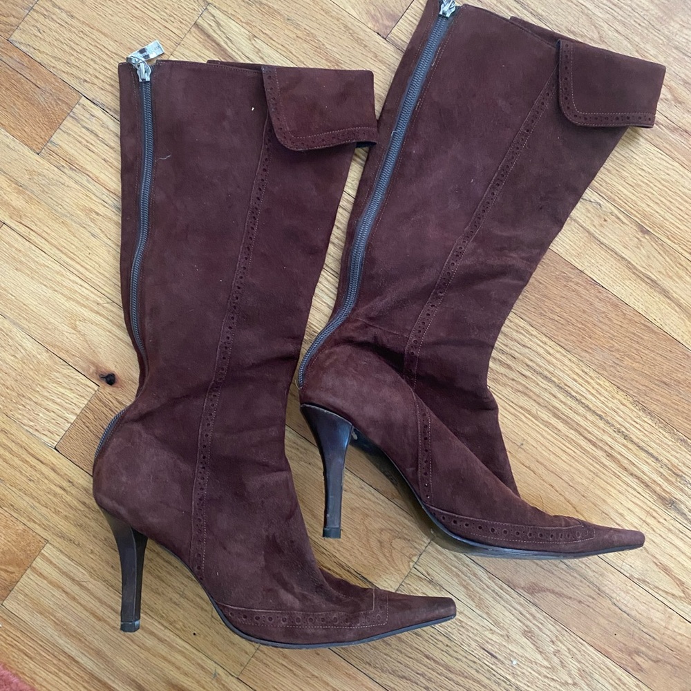 BCBGMaxAzria Brown Suede Heeled Boots